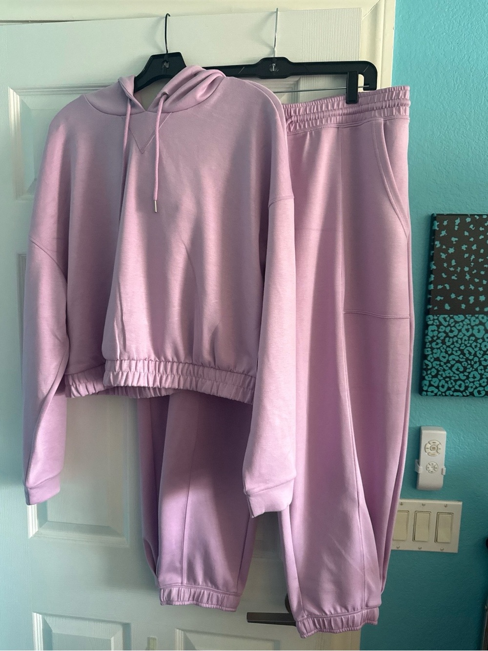 Women's Lavender Hoodie & Jogger Set - Cozy Two-Piece Loungewear